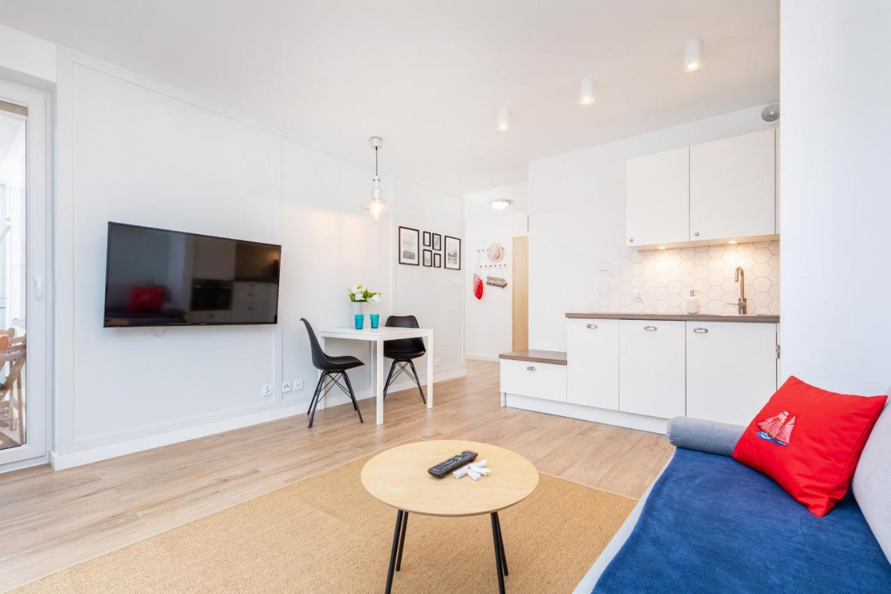 Marine Apartment 9B By Noclegi Renters ジブヌベク エクステリア 写真