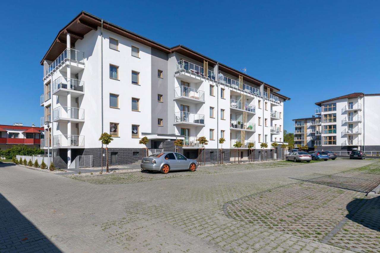 Marine Apartment 9B By Noclegi Renters ジブヌベク エクステリア 写真